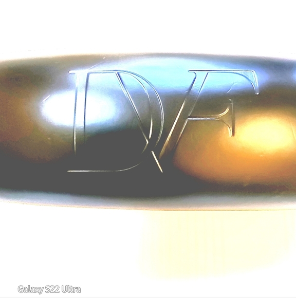 EC DVF Diane Von Furstenberg Eyeglass Hard Case - Picture 6 of 8